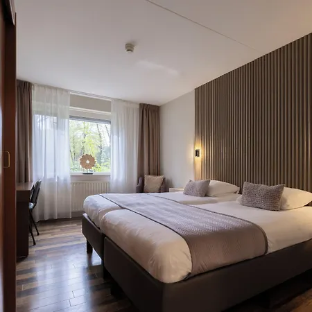 Hotel 50|50 Belmont Ede
